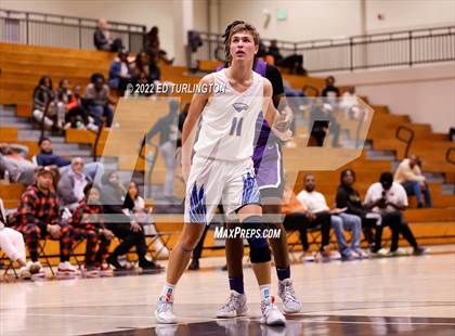 Thumbnail 1 in Gonzaga vs. Etowah (Holiday Hoopsgiving) photogallery.