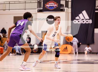 Thumbnail 3 in Gonzaga vs. Etowah (Holiday Hoopsgiving) photogallery.