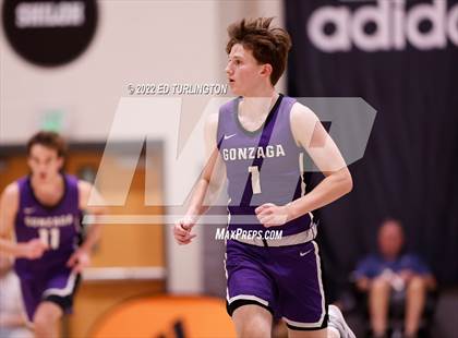 Thumbnail 3 in Gonzaga vs. Etowah (Holiday Hoopsgiving) photogallery.
