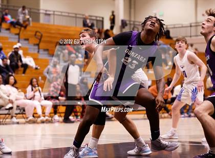 Thumbnail 3 in Gonzaga vs. Etowah (Holiday Hoopsgiving) photogallery.