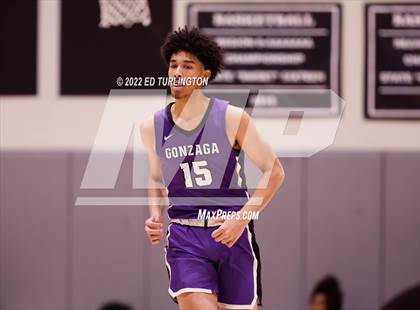 Thumbnail 2 in Gonzaga vs. Etowah (Holiday Hoopsgiving) photogallery.