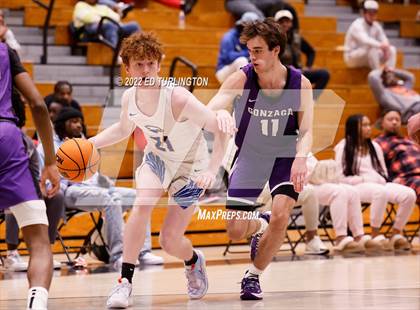 Thumbnail 1 in Gonzaga vs. Etowah (Holiday Hoopsgiving) photogallery.