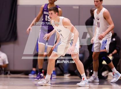 Thumbnail 3 in Gonzaga vs. Etowah (Holiday Hoopsgiving) photogallery.