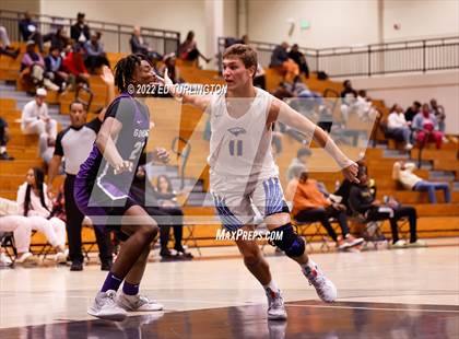 Thumbnail 1 in Gonzaga vs. Etowah (Holiday Hoopsgiving) photogallery.