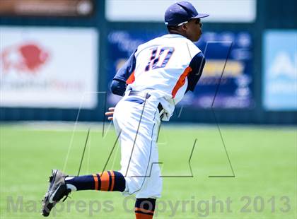 Thumbnail 3 in Plano West vs Sachse (UIL 5A Region 2 Area Playoff) photogallery.