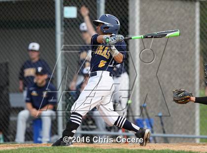 Thumbnail 2 in Rush-Henrietta vs. Webster Thomas photogallery.