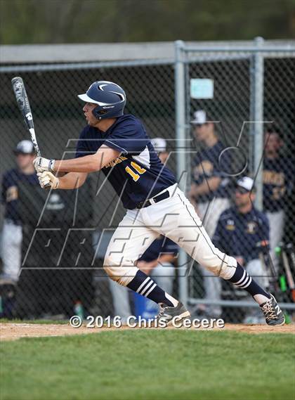 Thumbnail 3 in Rush-Henrietta vs. Webster Thomas photogallery.