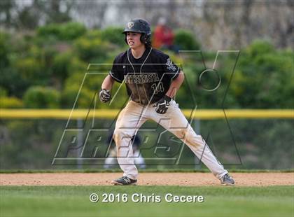 Thumbnail 1 in Rush-Henrietta vs. Webster Thomas photogallery.