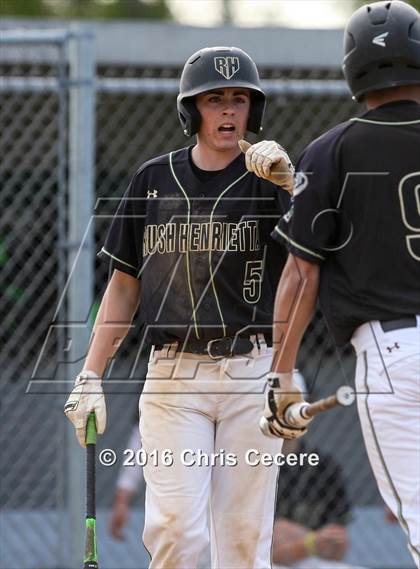 Thumbnail 2 in Rush-Henrietta vs. Webster Thomas photogallery.