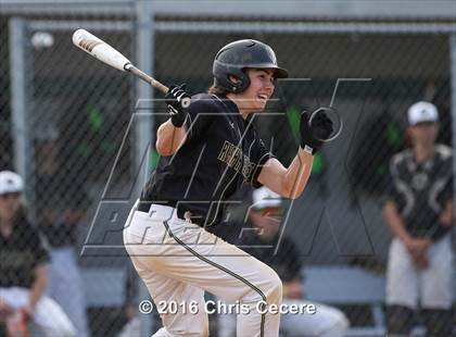 Thumbnail 2 in Rush-Henrietta vs. Webster Thomas photogallery.