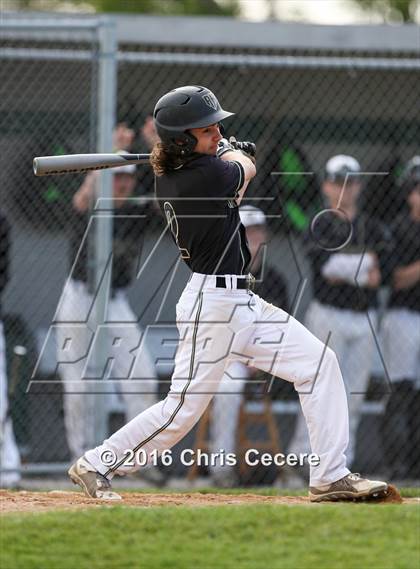 Thumbnail 1 in Rush-Henrietta vs. Webster Thomas photogallery.