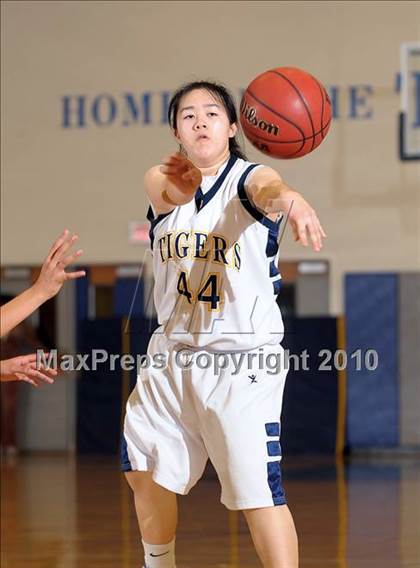 Thumbnail 1 in River Valley @ Inderkum photogallery.