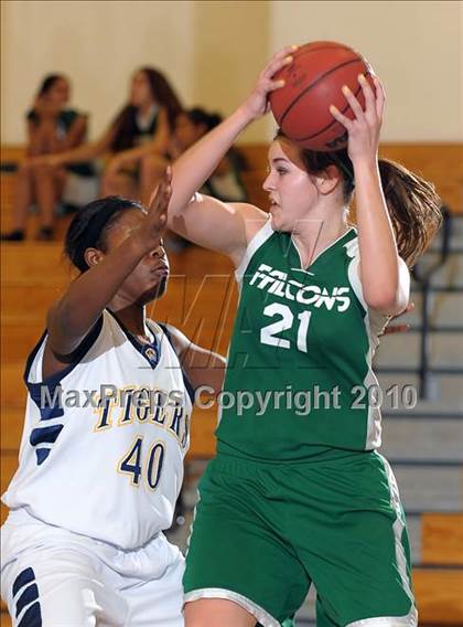 Thumbnail 3 in River Valley @ Inderkum photogallery.
