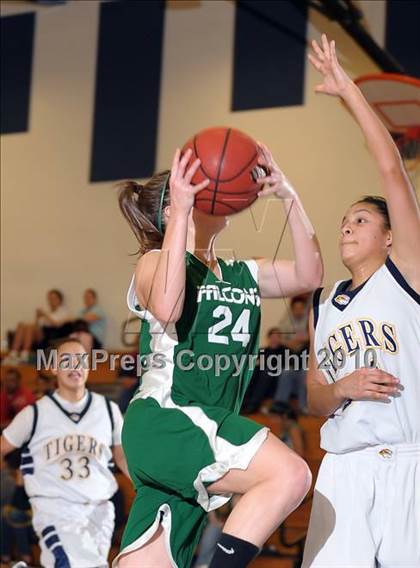 Thumbnail 3 in River Valley @ Inderkum photogallery.