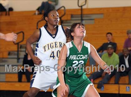 Thumbnail 1 in River Valley @ Inderkum photogallery.