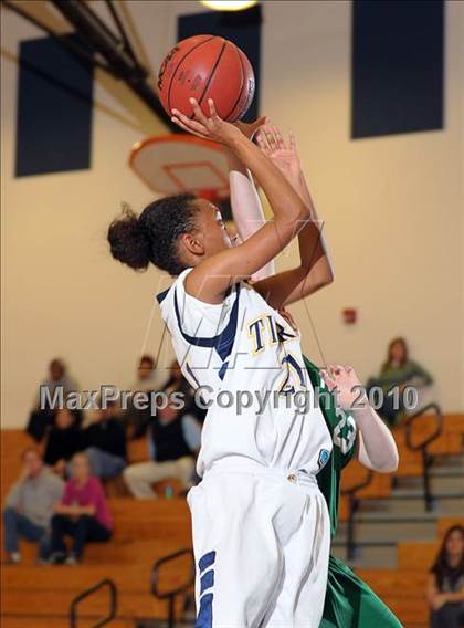Thumbnail 3 in River Valley @ Inderkum photogallery.