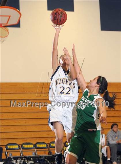 Thumbnail 2 in River Valley @ Inderkum photogallery.
