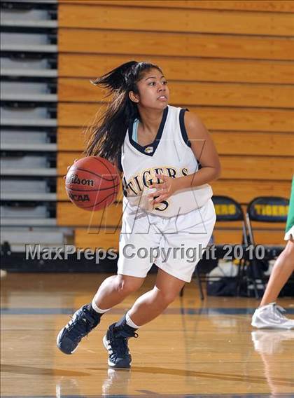 Thumbnail 1 in River Valley @ Inderkum photogallery.