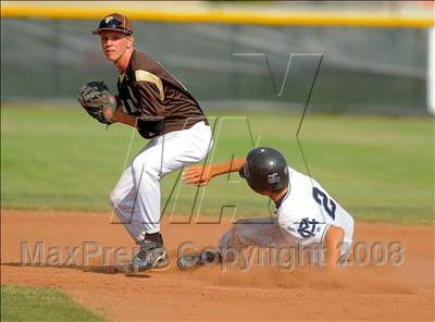 Thumbnail 3 in Don Lugo @ Montclair photogallery.