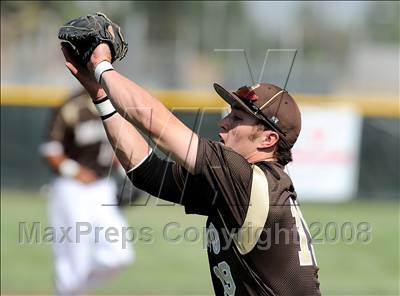 Thumbnail 3 in Don Lugo @ Montclair photogallery.