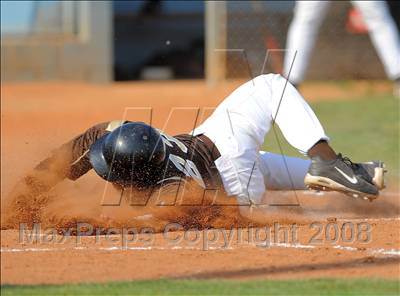 Thumbnail 1 in Don Lugo @ Montclair photogallery.