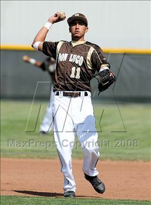 Thumbnail 1 in Don Lugo @ Montclair photogallery.