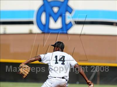 Thumbnail 3 in Don Lugo @ Montclair photogallery.