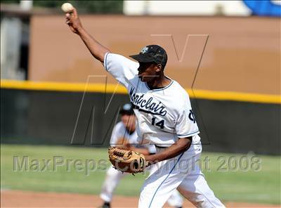 Thumbnail 2 in Don Lugo @ Montclair photogallery.