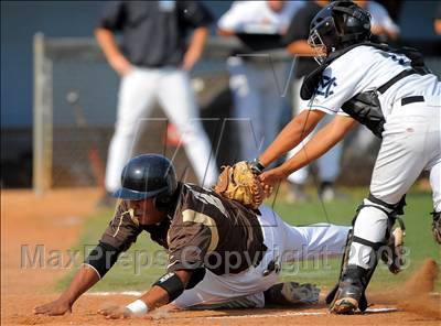 Thumbnail 3 in Don Lugo @ Montclair photogallery.