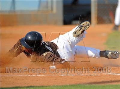 Thumbnail 2 in Don Lugo @ Montclair photogallery.