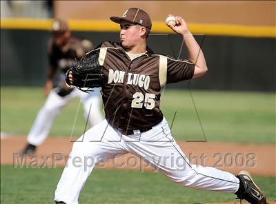Thumbnail 3 in Don Lugo @ Montclair photogallery.