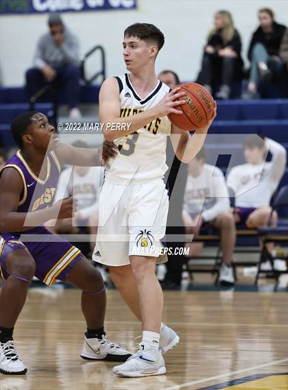 Thumbnail 1 in Our Lady of the Sacred Heart vs Shenango photogallery.