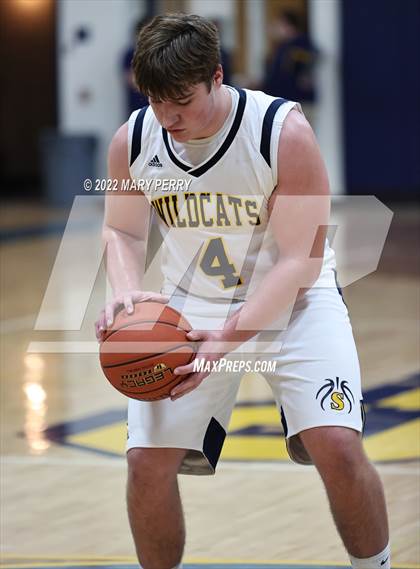 Thumbnail 3 in Our Lady of the Sacred Heart vs Shenango photogallery.