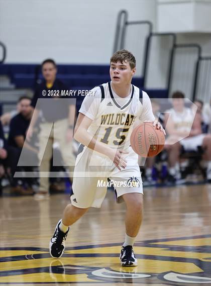 Thumbnail 2 in Our Lady of the Sacred Heart vs Shenango photogallery.