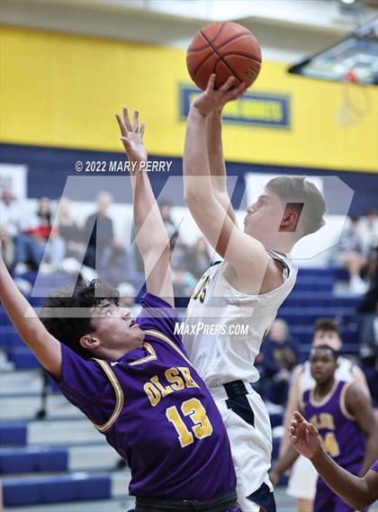 Thumbnail 3 in Our Lady of the Sacred Heart vs Shenango photogallery.