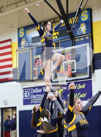 Thumbnail 3 in Our Lady of the Sacred Heart vs Shenango photogallery.