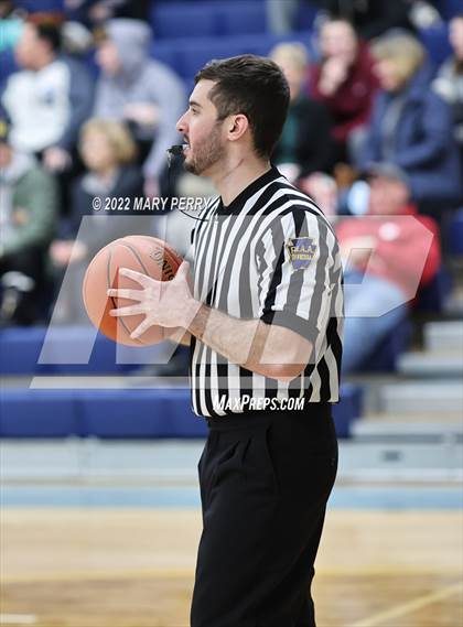 Thumbnail 3 in Our Lady of the Sacred Heart vs Shenango photogallery.