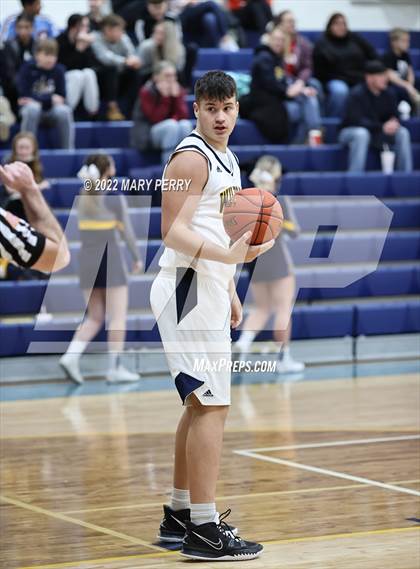 Thumbnail 1 in Our Lady of the Sacred Heart vs Shenango photogallery.