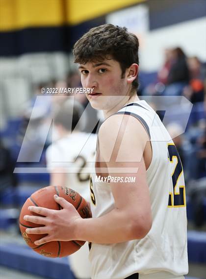 Thumbnail 2 in Our Lady of the Sacred Heart vs Shenango photogallery.