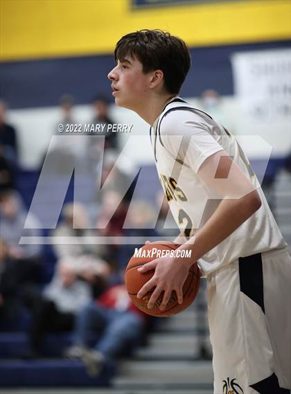 Thumbnail 2 in Our Lady of the Sacred Heart vs Shenango photogallery.