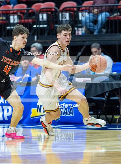 Thumbnail 3 in Tuckahoe vs Berne-Knox-Westerlo (NYSPHSAA Class C Semifinal) photogallery.