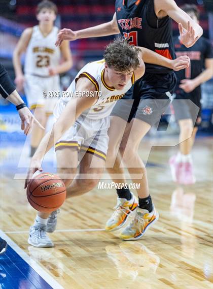 Thumbnail 3 in Tuckahoe vs Berne-Knox-Westerlo (NYSPHSAA Class C Semifinal) photogallery.