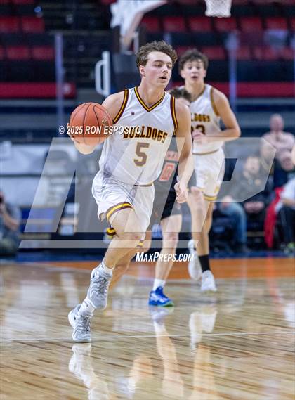 Thumbnail 3 in Tuckahoe vs Berne-Knox-Westerlo (NYSPHSAA Class C Semifinal) photogallery.