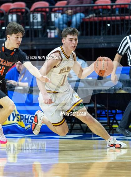 Thumbnail 2 in Tuckahoe vs Berne-Knox-Westerlo (NYSPHSAA Class C Semifinal) photogallery.