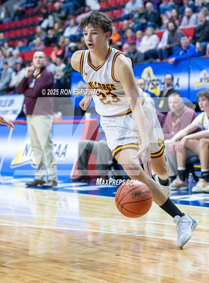 Thumbnail 1 in Tuckahoe vs Berne-Knox-Westerlo (NYSPHSAA Class C Semifinal) photogallery.