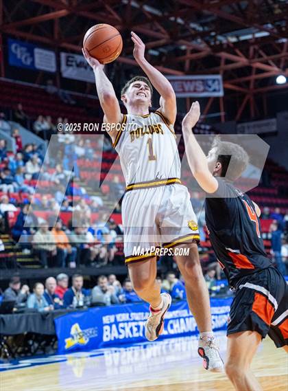 Thumbnail 2 in Tuckahoe vs Berne-Knox-Westerlo (NYSPHSAA Class C Semifinal) photogallery.