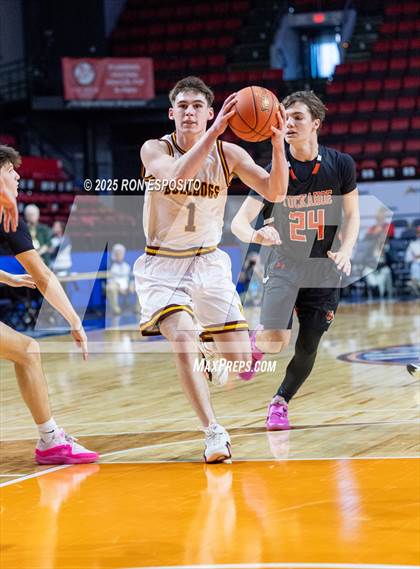 Thumbnail 3 in Tuckahoe vs Berne-Knox-Westerlo (NYSPHSAA Class C Semifinal) photogallery.