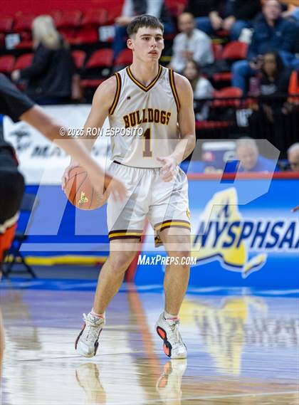 Thumbnail 2 in Tuckahoe vs Berne-Knox-Westerlo (NYSPHSAA Class C Semifinal) photogallery.
