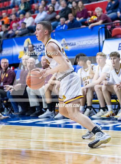 Thumbnail 2 in Tuckahoe vs Berne-Knox-Westerlo (NYSPHSAA Class C Semifinal) photogallery.