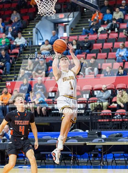 Thumbnail 1 in Tuckahoe vs Berne-Knox-Westerlo (NYSPHSAA Class C Semifinal) photogallery.